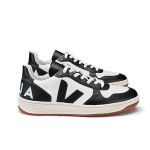 Clare V. X Veja V10 Bastille Sneaker - 6 US/37 EUR